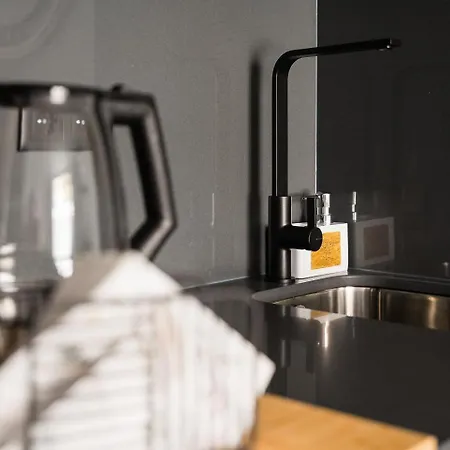 Guestready - Modern Comfort In Historic Apartment